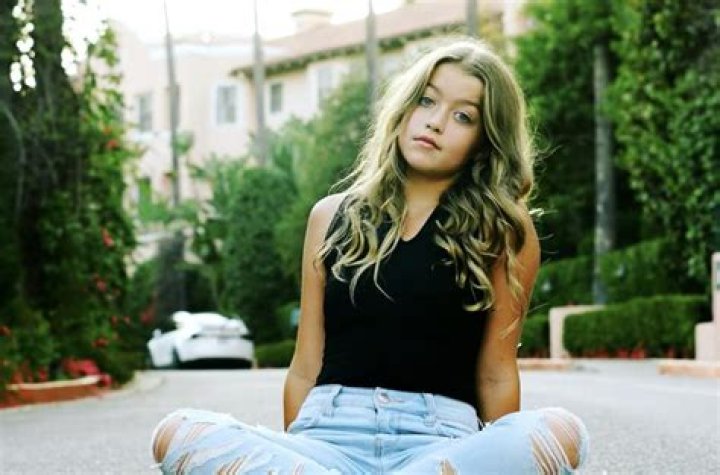 Claire Rock Smith - Bio, Age, Wiki, Facts and Family