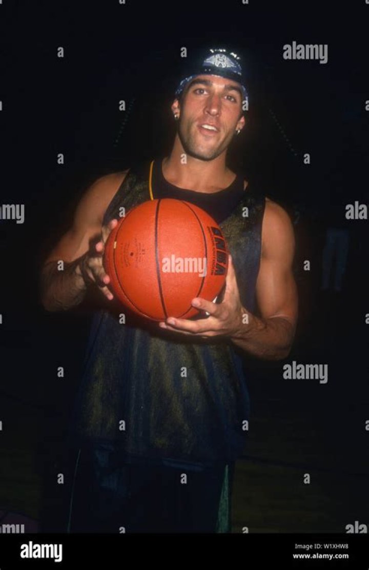 Dan Cortese - Bio, Age, net worth, height, Wiki, Facts and Family