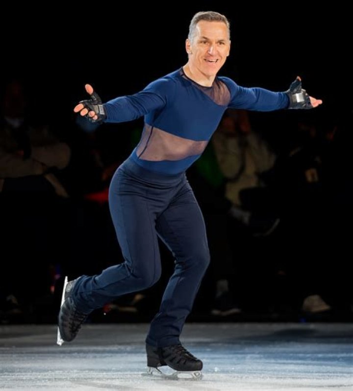 Elvis Stojko - Bio, Age, siblings, height, Wiki, Facts and Family