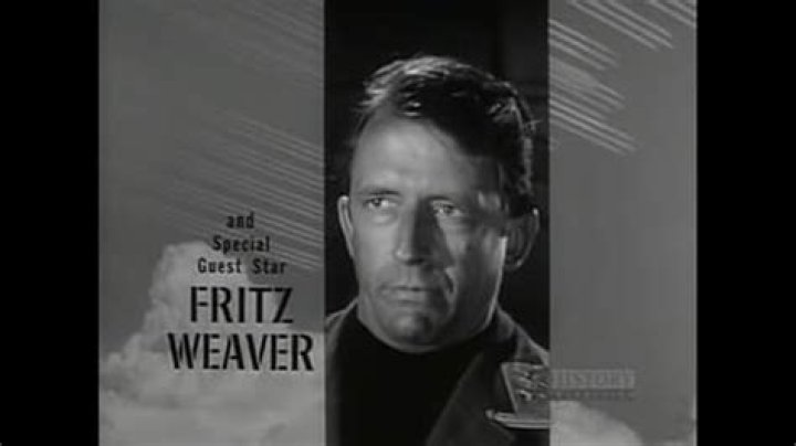 Fritz Weaver - Bio, Age, siblings, Wiki, Facts and Family