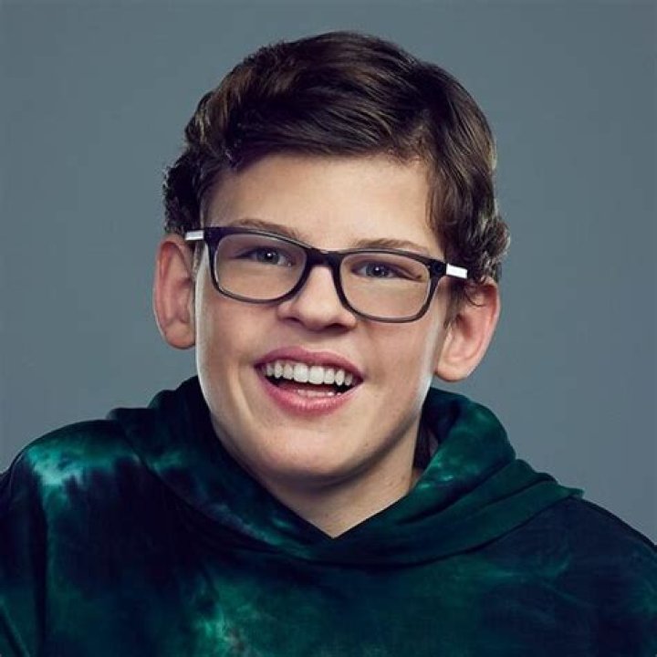 Gavin McHugh - Biography, Age, Wiki, Facts and Family