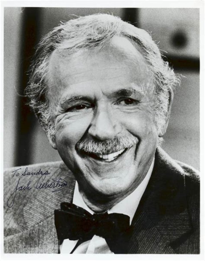 Jack Albertson - Bio, Age, height, Wiki, Facts and Family