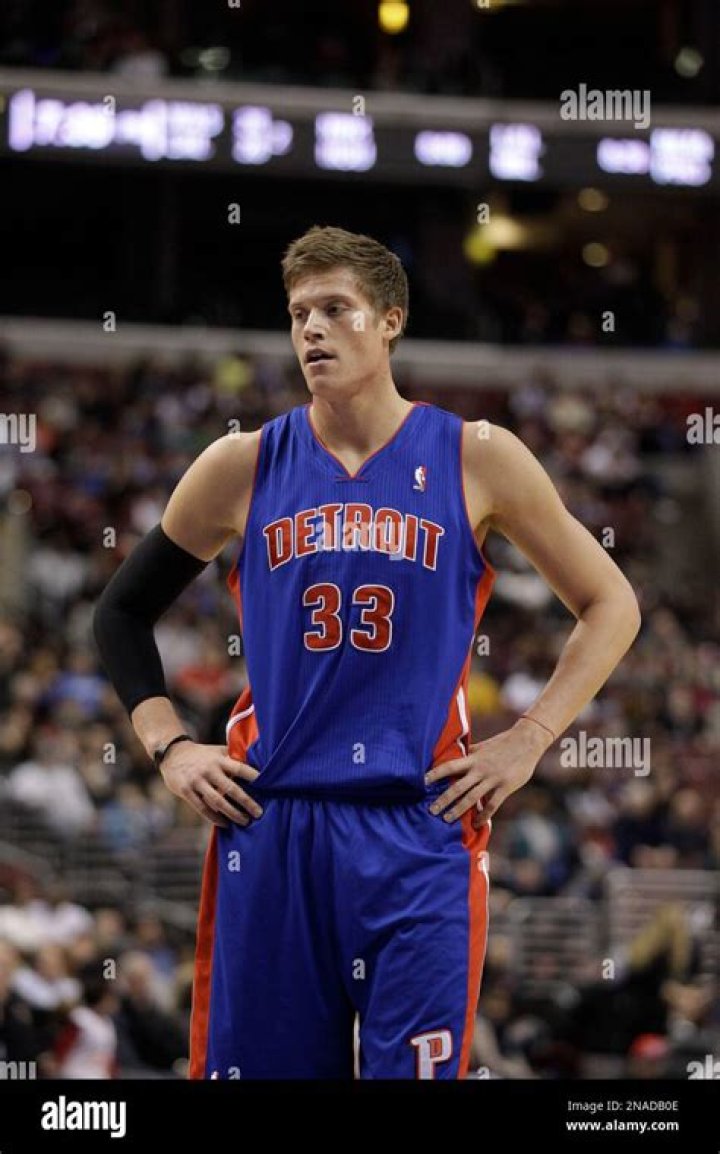 Jonas Jerebko - Bio, Age, height, Wiki, Facts and Family