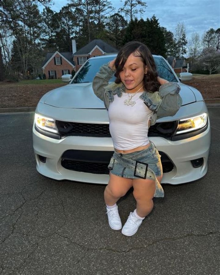 Kelsey Lawrence - Bio, Age, Wiki, Facts and Family