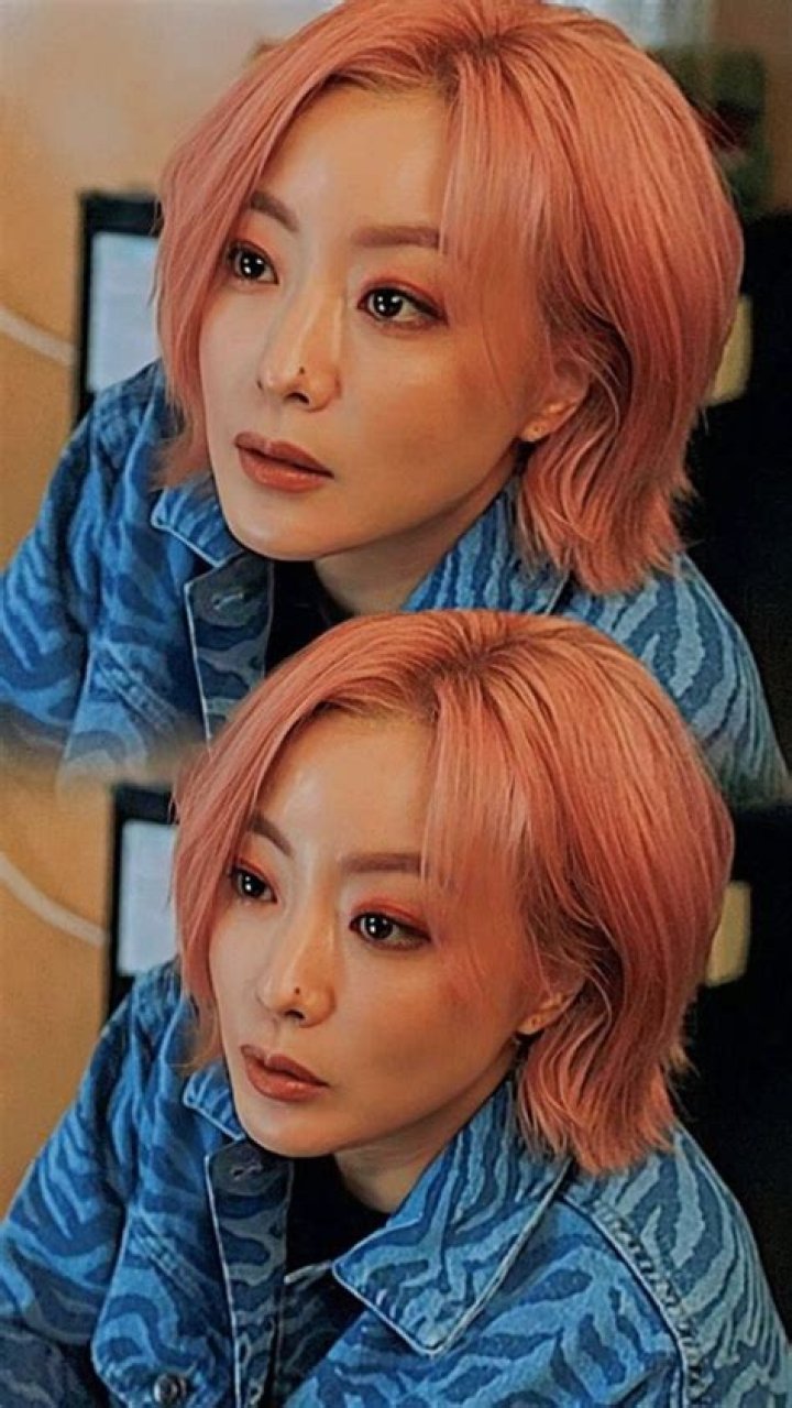 Kim Hee-Sun - Bio, Age, Wiki, Facts and Family