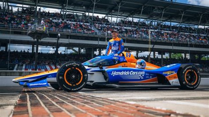 Kyle McLaren - Bio, Age, weight, height, Wiki, Facts and Family