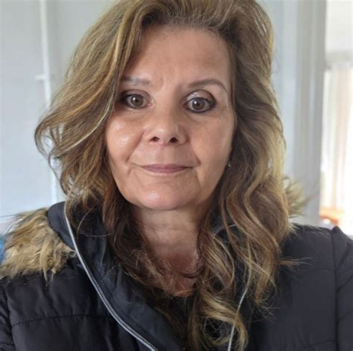 Lainey Wilson - Bio, Age, Wiki, Facts and Family