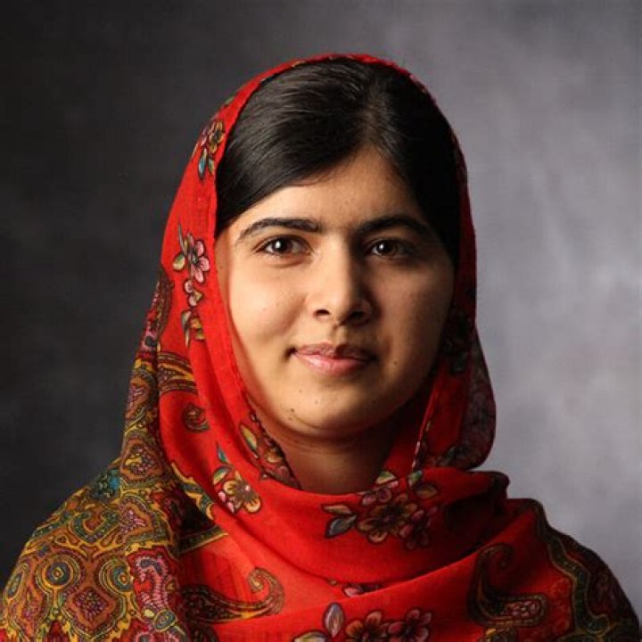 Malala Yousafzai - Bio, Age, Wiki, Facts and Family