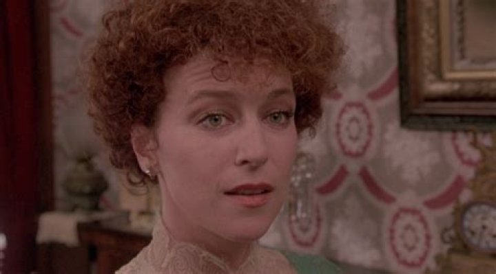 Margaret Whitton - Bio, Age, Wiki, Facts and Family