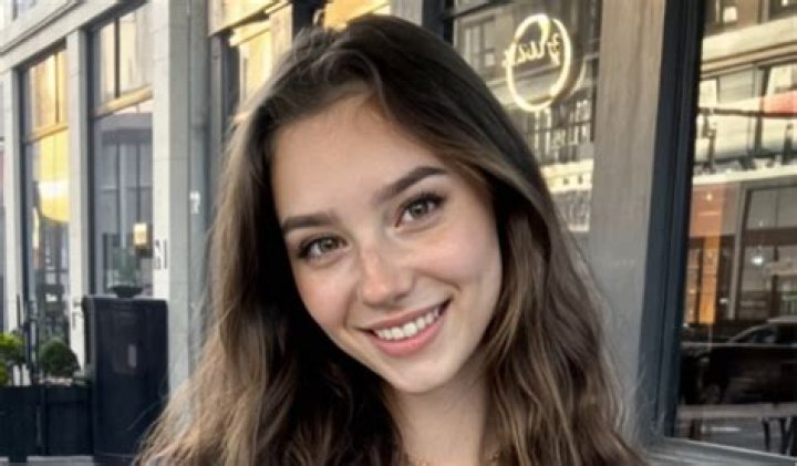 Meg Tilly - Bio, Age, Wiki, Facts and Family