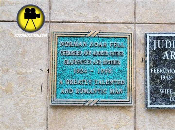 Norman Fell - Bio, Age, net worth, Wiki, Facts and Family