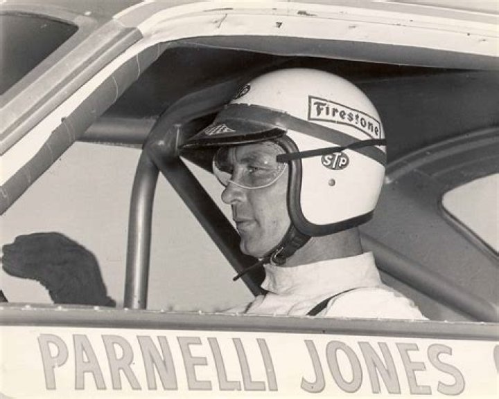 Parnelli Jones - Bio, Age, Wiki, Facts and Family
