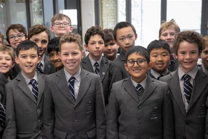 Peter Reid - Bio, Age, siblings, height, Wiki, Facts and Family