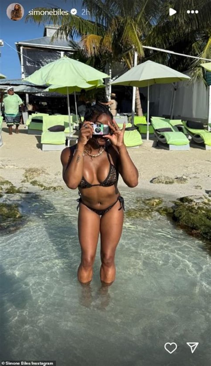 Simone McAullay - Bio, Age, Wiki, Facts and Family