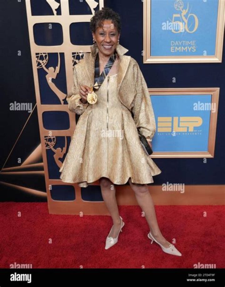 Vernee Watson-johnson - Bio, Age, Wiki, Facts and Family